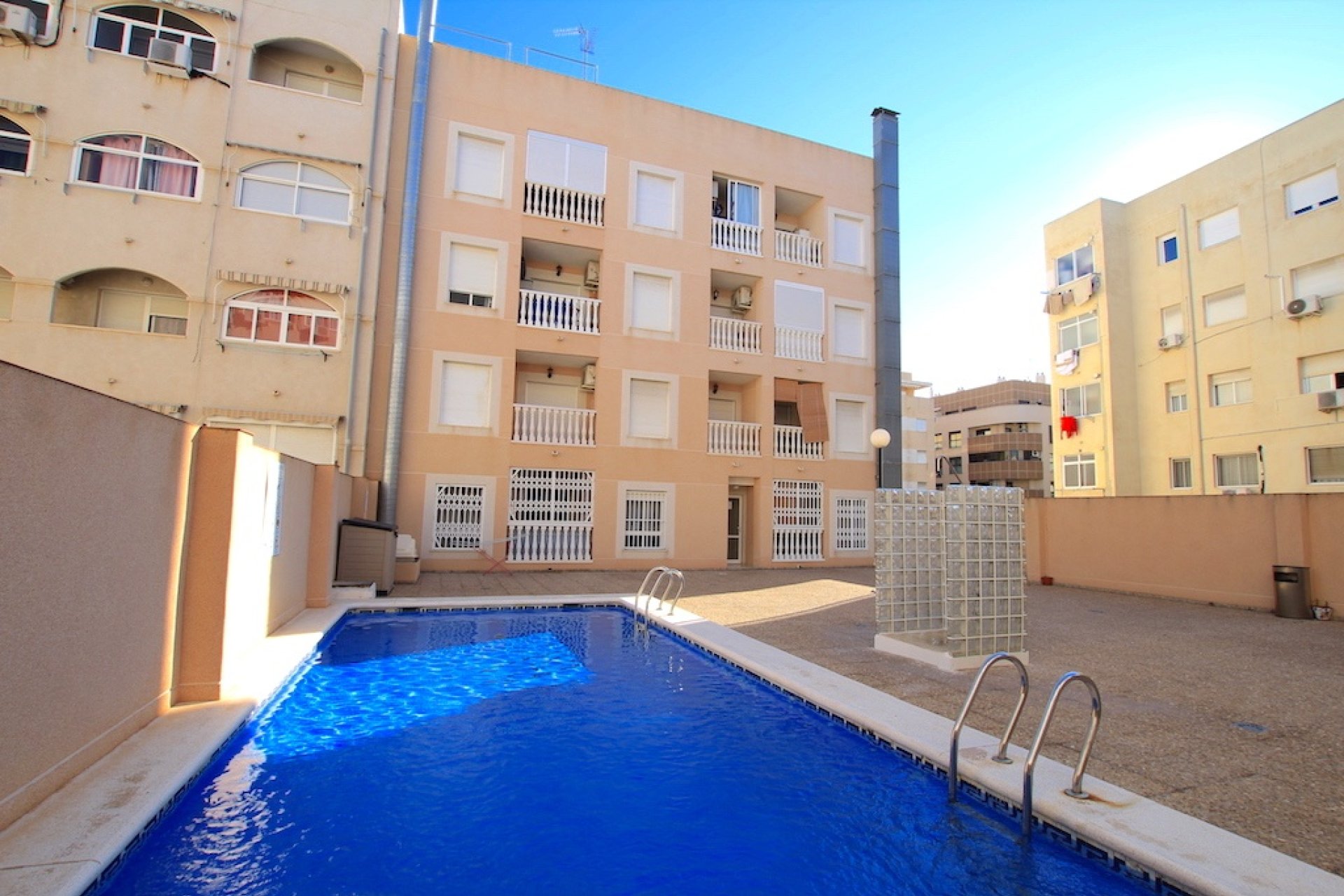 Sale - Apartment - Torrevieja - Aguas Nuevas