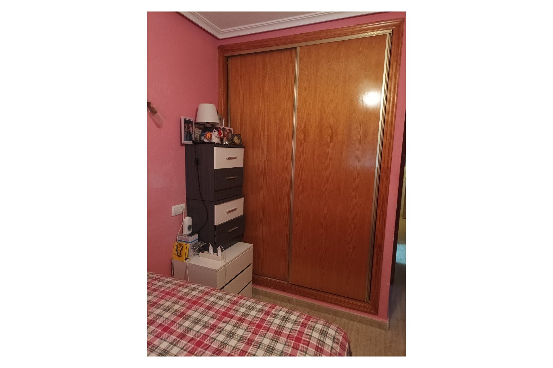 Sale - TOWNHOUSE - Daya Nueva