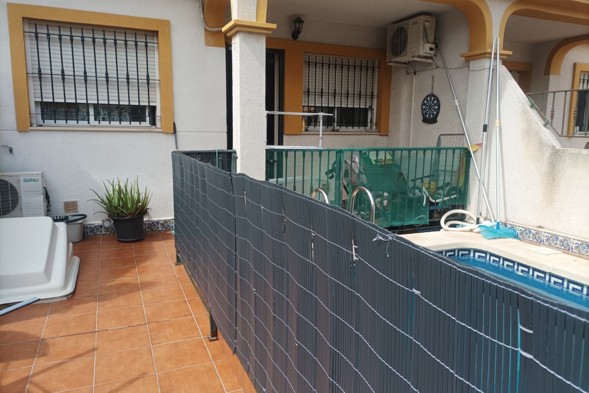 Sale - TOWNHOUSE - Daya Nueva