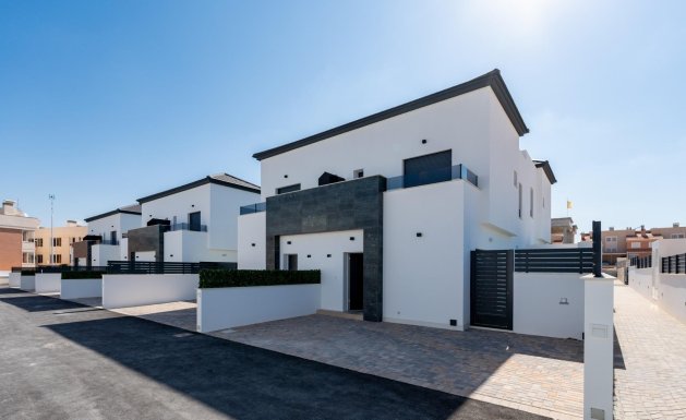 TOWNHOUSE - New Build - Gran Alacant -
                Gran Alacant