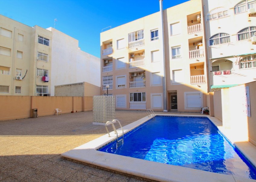 Venta - Apartamento - Torrevieja - Aguas Nuevas