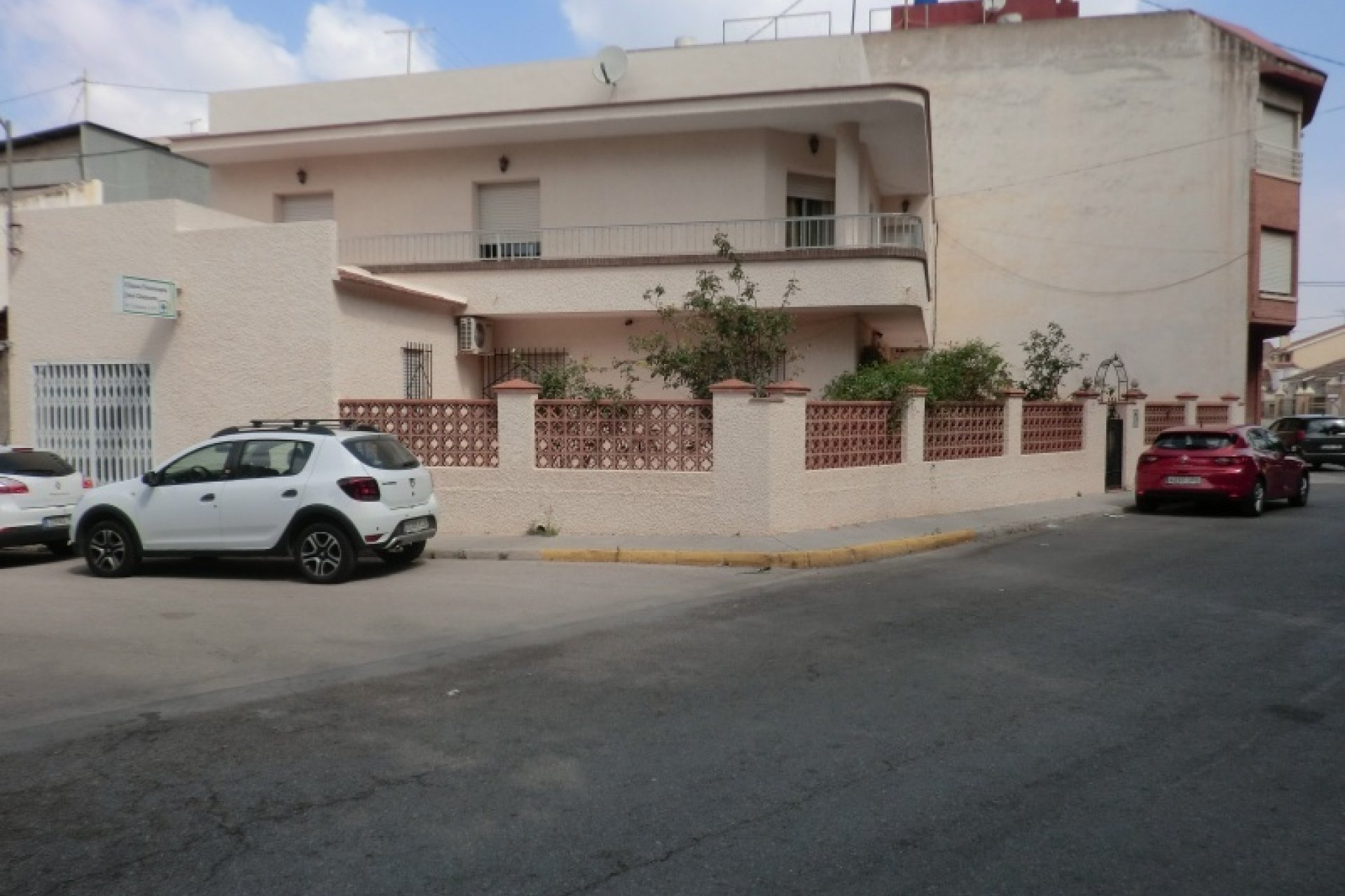 Venta - Casa  - Benejúzar