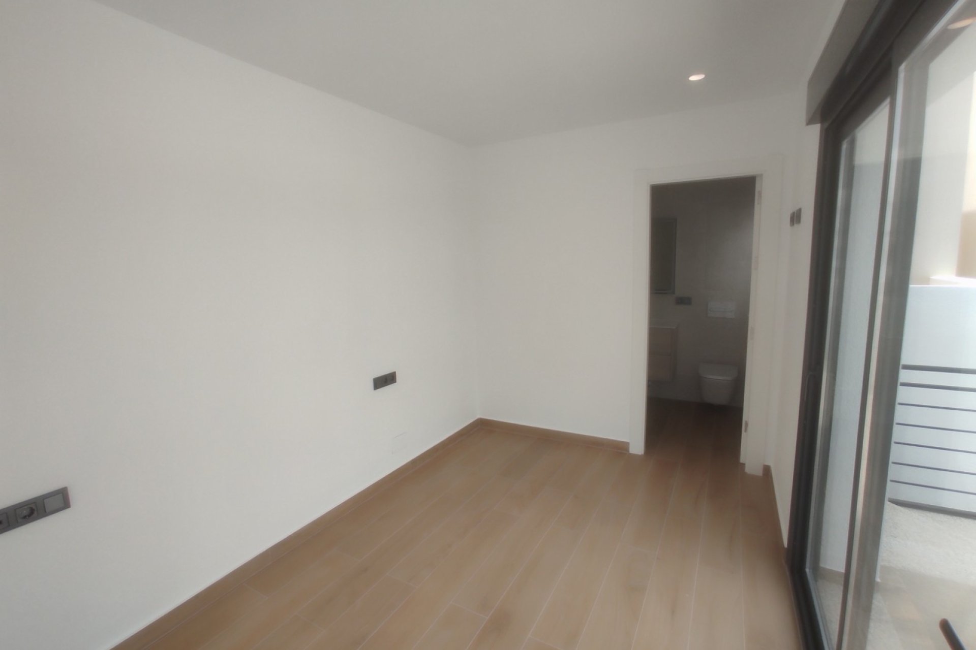 Venta - Chalet - Benijófar