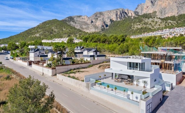 Nueva construcción - Chalet - Polop