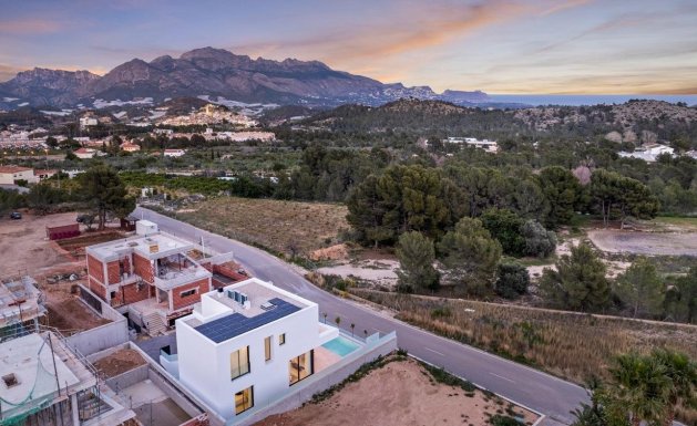 Nueva construcción - Chalet - Polop