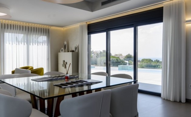 Nueva construcción - Chalet - Orihuela Costa