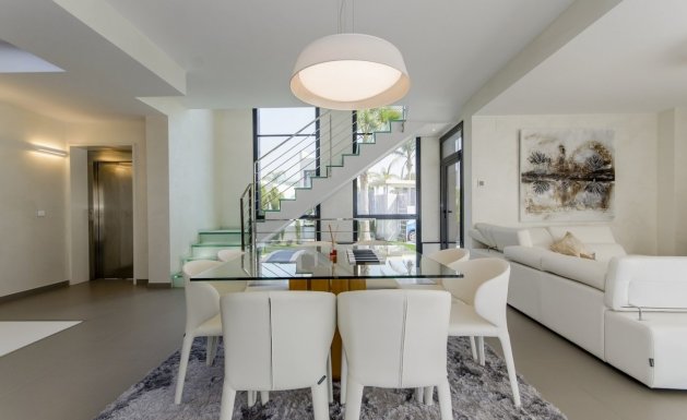 Nueva construcción - Chalet - Orihuela Costa