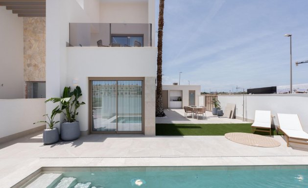 New Build - TOWNHOUSE - Los Alcazares