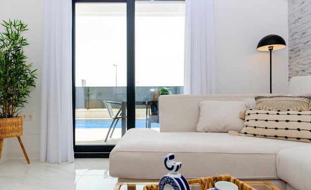 Nueva construcción - Chalet - Orihuela