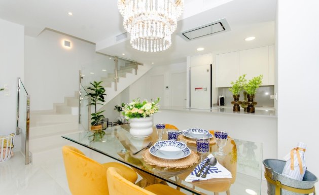 Nueva construcción - Chalet - Orihuela