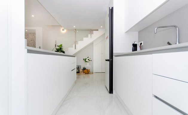 Nueva construcción - Chalet - Orihuela