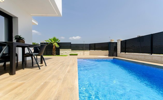 Nueva construcción - Chalet - Orihuela