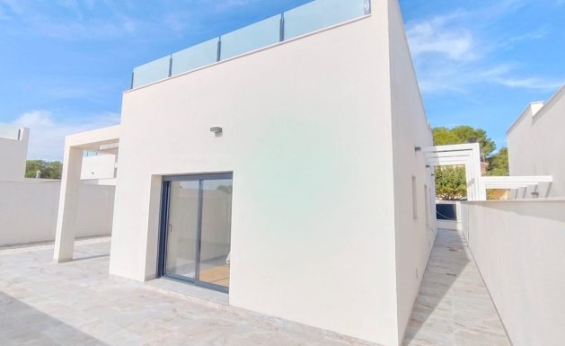 Nueva construcción - Chalet - Pilar de La Horadada