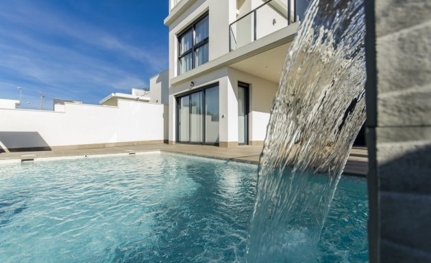 Nueva construcción - Chalet - San Miguel de Salinas