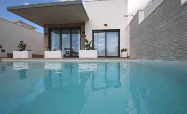 Nueva construcción - Villa - San Miguel de Salinas