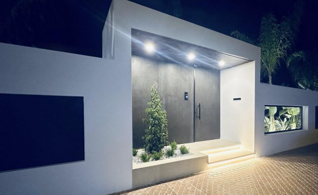 Nueva construcción - Villa - Rojales