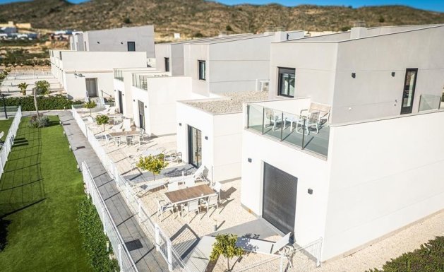 Neuf - Villa Adossée - Baños y Mendigo