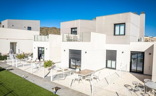Neuf - Villa Adossée - Baños y Mendigo