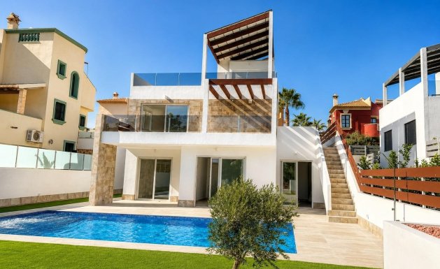 Nueva construcción - Chalet - Rojales