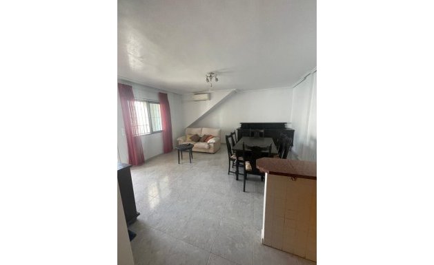 Venta - Apartamento - Daya Nueva