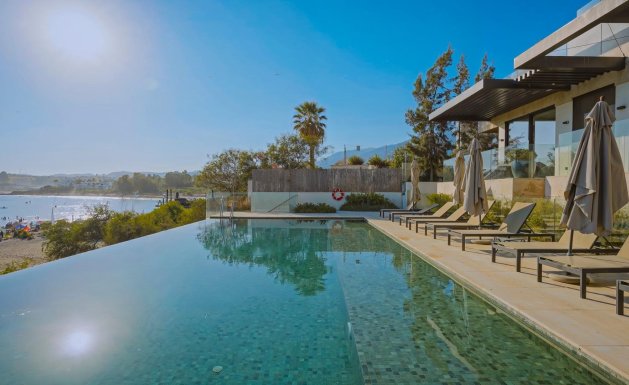 Neuf - APPARTEMENT  - Estepona