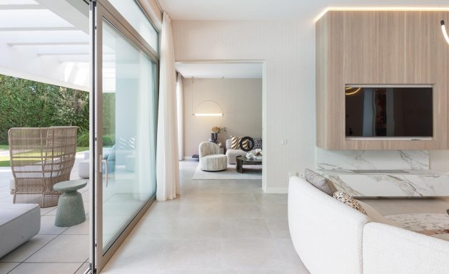 Nueva construcción - Villa - Estepona