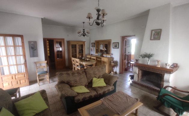 Venta - Chalet - Daya Nueva