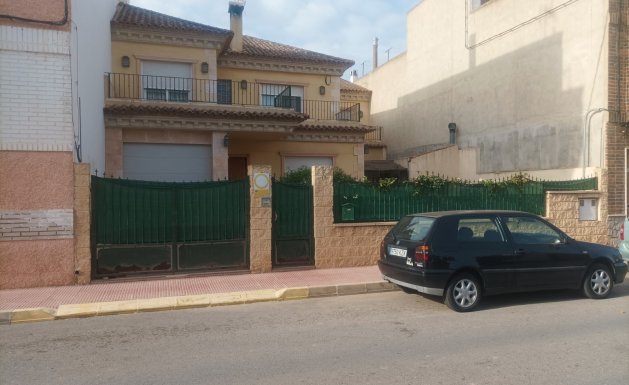 Venta - Casa  - Daya Nueva