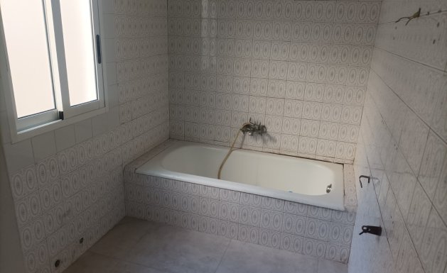 Sale - House - Almoradí - Almoradi