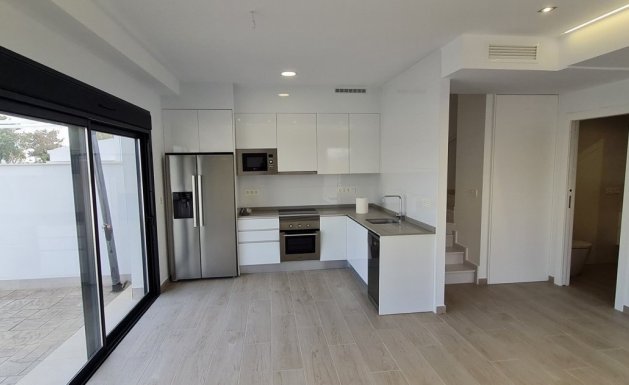 Nueva construcción - Chalet - Orihuela Costa