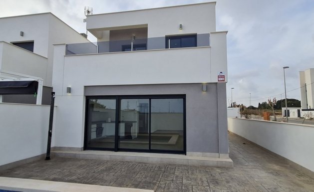 Nueva construcción - Chalet - Orihuela Costa