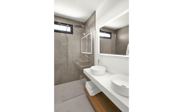 Neuf - Villa  - Baños y Mendigo