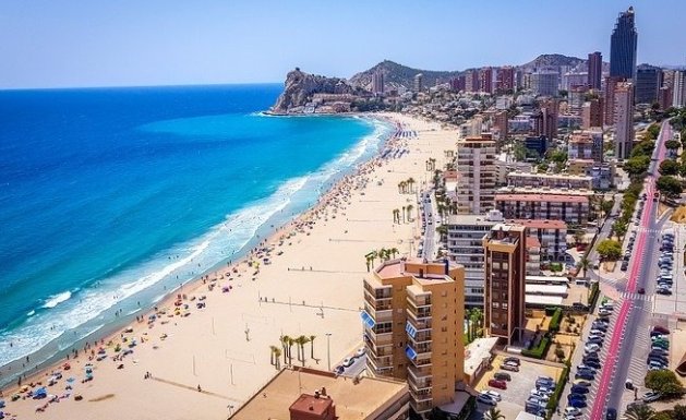 Nueva construcción - Chalet - Finestrat