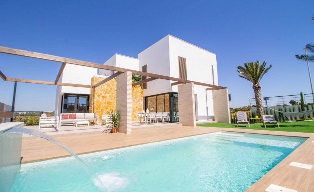 Nueva construcción - Chalet - Orihuela Costa