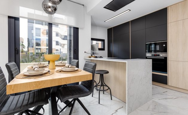 New Build - TOWNHOUSE - Ciudad Quesada