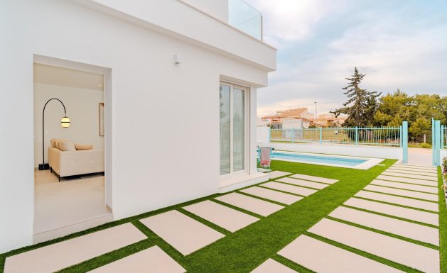 New Build - TOWNHOUSE - Los Alcazares