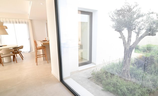 Nueva construcción - Chalet - Baños y Mendigo