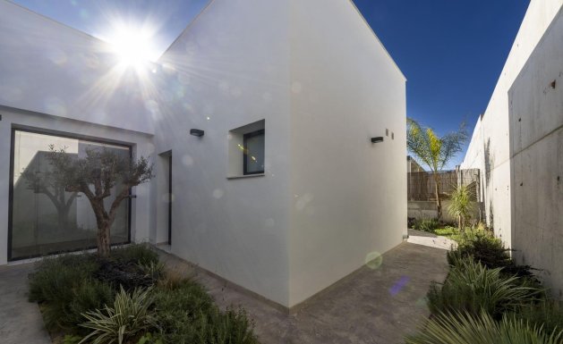 Nueva construcción - Chalet - Baños y Mendigo