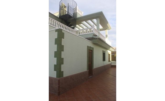 Nueva construcción - Chalet - Torrevieja