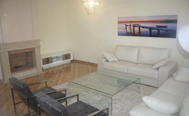 Nueva construcción - Chalet - Torrevieja