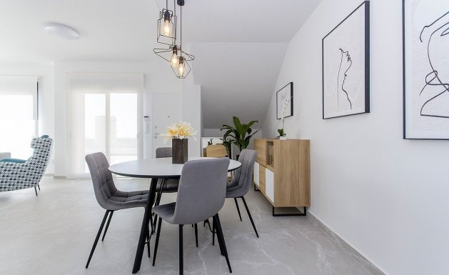 New Build - TOWNHOUSE - San Miguel de Salinas