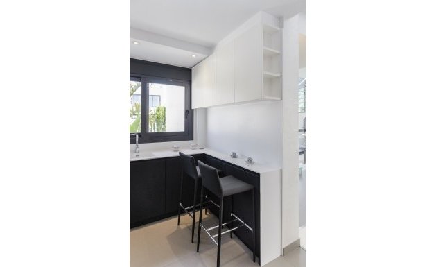 Nueva construcción - Chalet - Orihuela Costa