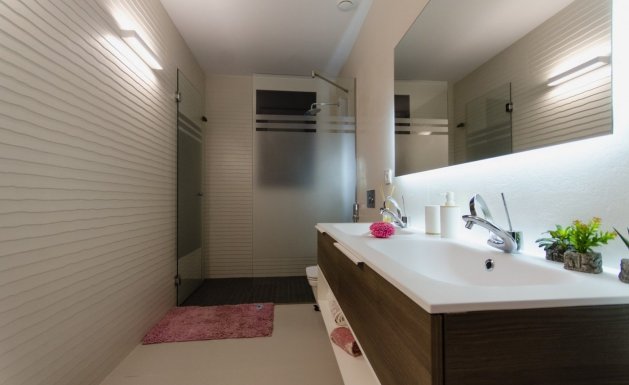 Nueva construcción - Chalet - Orihuela Costa