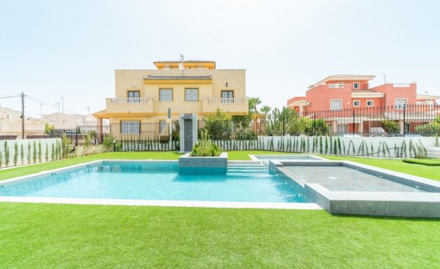 Neuf - Villa Adossée - Torrevieja