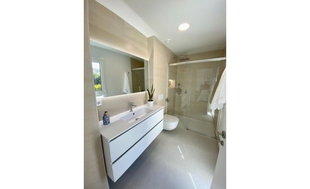 Nueva construcción - Chalet - Finestrat