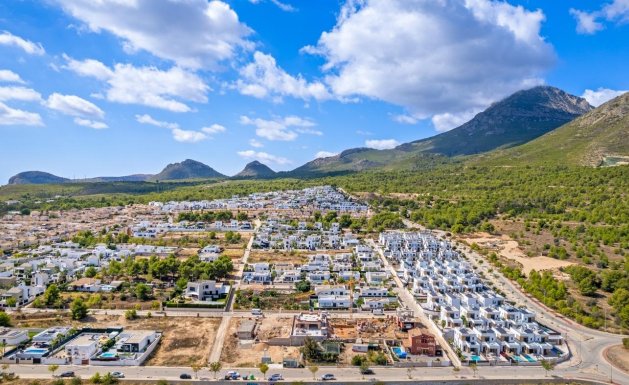 Nueva construcción - Chalet - Polop