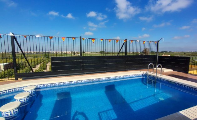 Venta - Apartamento - Daya Nueva