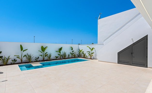 Nueva construcción - Chalet - Los Alcazares