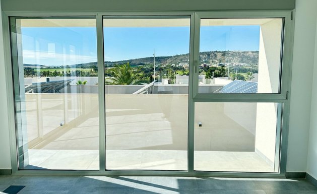 Nueva construcción - Chalet - Algorfa