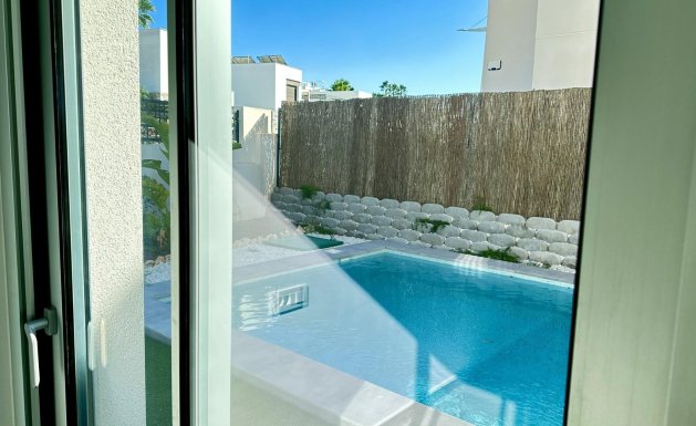 Nueva construcción - Chalet - Algorfa